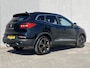 Renault Kadjar 1.3 TCe 140 Black Edition / Trekhaak(1.500KG) / Navigatie / Cruise Control adaptief / Achteruitrijcamera / Airco / Elektrische Bestuurdersstoel / Dodehoekdetectie / Stoelverwarming / Alcantara Bekleding / Parkeersensoren / Bluetooth /