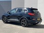 Renault Kadjar 1.3 TCe 140 EDC Black Edition Automaat / Trekhaak(1.500KG) / Navigatie / Cruise Control adaptief / Achteruitrijcamera / Airco / Elektrische Bestuurdersstoel / Dodehoekdetectie / Stoelverwarming / Alcantara Bekleding / Parkeersensoren / Bluetooth /