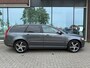 Volvo V50 2.0 Business Pro Edition - Navi - Leder - Trekhaak - Org.NL