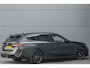 BMW M5 5-serie Touring CoPilot Iconic Glow B&W Frozen Black Trekhaak