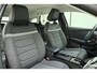 Citroën E-C4 Feel Pack 50 kWh | SOH 92% | 136pk | Navigatie | Climate Control | Camera | Head up Display | Lichtmetalen Velgen | Cruise Control