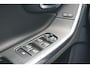Volvo V60 2.4 D6 Twin Engine R-Design * dealer onderhouden * + PANODAK / STANDKACHEL / MEMORY
