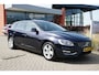 Volvo V60 2.4 D6 Twin Engine R-Design * dealer onderhouden * + PANODAK / STANDKACHEL / MEMORY