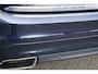 Volvo V60 2.4 D6 Twin Engine R-Design * dealer onderhouden * + PANODAK / STANDKACHEL / MEMORY
