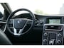 Volvo V60 2.4 D6 Twin Engine R-Design * dealer onderhouden * + PANODAK / STANDKACHEL / MEMORY