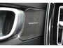 Volvo XC40 2.0 B3 Plus Black Edition | Panoramadak | 360 Camera | H&K | 20'' | Google
