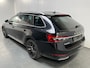 Skoda Superb Combi 1.4 TSI iV Laurin & Klement / AUTOMAAT/ LEER/ TREKHAAK/ STANDKACHEL/ DCC/ ACC/ PARK.SENSOR.V+A/ 360 CAMERA/ MEMORY SEAT/ STOELVERWARM./ DODEHOEK/ SMARTLINK/ KEYLESS/ ELEK.ACHTERKLEP/ NAVI/ DAB/ CLIMA/ LED/ 19'' LMV