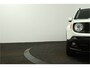 Jeep Renegade 1.4 MultiAir Night Eagle II Limited Navigatie - Parkeersensoren - Climate Control - Bluetooth - Trekhaak - Virena zekerheidspakket € 895,-