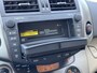 Toyota RAV4 2.0 VVT-i EXECUTIVE BUSINESS NL-AUTO AUTOMAAT KEYLESS NAVI STOELVERW EL-STOEL TREKHAAK 1500KG-TREKGEW CAMERA HALF-LEDER CRUISE CLIMA