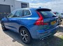 Volvo XC60 2.0 T8 Twin Engine AWD R-Design | Bursting Blue | NL-Auto - 1e Eig. | Trekhaak