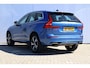 Volvo XC60 2.0 T8 Twin Engine AWD R-Design | Bursting Blue | NL-Auto - 1e Eig. | Trekhaak