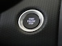 Renault Clio 1.6 E-Tech Hybrid Intens 145PK | Automaat | Trekhaak | Navigatie via Telefoon | Climate Control | Parkeersensoren | Apple CarPlay & Android Auto