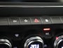 Renault Clio 1.6 E-Tech Hybrid Intens 145PK | Automaat | Trekhaak | Navigatie via Telefoon | Climate Control | Parkeersensoren | Apple CarPlay & Android Auto
