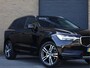Volvo XC60 2.0 T4 Momentum Pro Polestar Engineered | Bruin Leder | Trekhaak 2.300KG | Camera | CarPlay