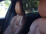 Volvo XC60 2.0 T4 Momentum Pro Polestar Engineered | Bruin Leder | Trekhaak 2.300KG | Camera | CarPlay