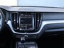 Volvo XC60 2.0 T4 Momentum Pro Polestar Engineered | Bruin Leder | Trekhaak 2.300KG | Camera | CarPlay