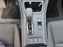 Lexus LBX Business Line Business Line 2WD Parkeer en Dodehoek Sensoren Stoel/ stuurverwarming
