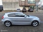 BMW 1-Serie 118i BUSINESS LINE / Nieuwe distributie / Parkeersensoren /