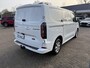 Ford Transit Custom 300 2.0 TDCI L1H1 Limited | | 170pk Automaat | Marge bus | Trekhaak | Stoelverwarming | Achteruitrijcamera | Full LED Koplampen | 3 zitplaatsen | Prijs incl BTW