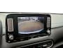 Hyundai Kona Electric EV Premium 64 kWh | Achteruitrijcamera | Head Up Display | Dodehoek Detectie | Lederen Bekleding | Climate Control | 12 maanden garantie |