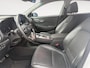 Hyundai Kona Electric EV Premium 64 kWh | Achteruitrijcamera | Head Up Display | Dodehoek Detectie | Lederen Bekleding | Climate Control | 12 maanden garantie |