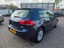 Volkswagen Golf 1.2 TSI Comfortline | Met o.a. cruise control, climate control, navigatie, bluetooth telefoonvoorb. en PDC achter!