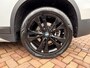 BMW X1 sDrive20i ParelWeiss | Full Options | HUD | NavPro | Stoelverw | All wheater | Uniek