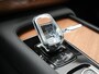 Volvo XC90 T8 Recharge AWD Plus Bright 7 Persoons LONG RANGE PHEV 455pk Dealer O.H. | Panodak | Adaptive Cruise | 360 Camera | Harman / Kardon | Lederen Sportstoelen Memory & Verwarmd | Keyless | Blis | Stuur Verwarmd | Apple Carplay | Navigatie | DAB | Plug In Hybrid |