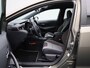 Toyota Corolla Touring Sports 1.8 Hybrid Trek | Automaat | Apple Carplay/Android Auto | Camera | Climate Control | Stoelverwarming |