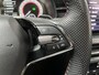 Skoda Kamiq 1.0 TSI Monte Carlo / AUTOMAAT/ PANO/ SMARTLINK/ CRUISE CONTROL/ STOELVERWARM./ ELEK.BESTUURDERSSTOEL/ ELEK.ACHTERKLEP/ PARK.SENSOREN V+A/ CAMERA/ KEYLESS/ DAB/ CLIMA/ LED/ 18'' LMV