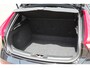 Volvo V40 2.0 T2 R-Design / Stoelverwarming / Standkachel / N.A.P.