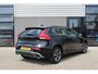 Volvo V40 2.0 T2 R-Design / Stoelverwarming / Standkachel / N.A.P.