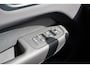 Volvo XC60 T8 Plug-in hybrid AWD Ultimate Black Edition Long Range | Head-Up | Panoramisch schuif/kanteldak | Stoelverwarming voor & achter | 360 graden camera | Standkachel | Adaptieve cruise control | Harman Kardon |