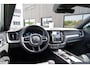 Volvo XC60 T8 Plug-in hybrid AWD Ultimate Black Edition Long Range | Head-Up | Panoramisch schuif/kanteldak | Stoelverwarming voor & achter | 360 graden camera | Standkachel | Adaptieve cruise control | Harman Kardon |