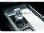 Volvo XC60 T8 Plug-in hybrid AWD Ultimate Black Edition Long Range | Head-Up | Panoramisch schuif/kanteldak | Stoelverwarming voor & achter | 360 graden camera | Standkachel | Adaptieve cruise control | Harman Kardon |