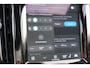 Volvo XC60 T8 Plug-in hybrid AWD Ultimate Black Edition Long Range | Head-Up | Panoramisch schuif/kanteldak | Stoelverwarming voor & achter | 360 graden camera | Standkachel | Adaptieve cruise control | Harman Kardon |