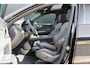 Volvo XC60 T8 Plug-in hybrid AWD Ultimate Black Edition Long Range | Head-Up | Panoramisch schuif/kanteldak | Stoelverwarming voor & achter | 360 graden camera | Standkachel | Adaptieve cruise control | Harman Kardon |