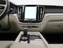 Volvo XC60 T6 AWD R-Design LONG RANGE PHEV 350pk Dealer O.H. | Trekhaak Af Fabriek | Panodak | Adaptive Cruise | 360 Camera | Harman / Kardon | Lederen Sportstoelen Memory & Verwarmd | Blis | Keyless | Google Assistent | Apple Carplay | DAB | Plug In Hybrid |