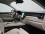 Volvo XC60 T6 AWD R-Design LONG RANGE PHEV 350pk Dealer O.H. | Trekhaak Af Fabriek | Panodak | Adaptive Cruise | 360 Camera | Harman / Kardon | Lederen Sportstoelen Memory & Verwarmd | Blis | Keyless | Google Assistent | Apple Carplay | DAB | Plug In Hybrid |