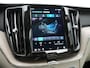 Volvo XC60 T6 AWD R-Design LONG RANGE PHEV 350pk Dealer O.H. | Trekhaak Af Fabriek | Panodak | Adaptive Cruise | 360 Camera | Harman / Kardon | Lederen Sportstoelen Memory & Verwarmd | Blis | Keyless | Google Assistent | Apple Carplay | DAB | Plug In Hybrid |