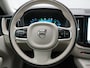 Volvo XC60 T6 AWD R-Design LONG RANGE PHEV 350pk Dealer O.H. | Trekhaak Af Fabriek | Panodak | Adaptive Cruise | 360 Camera | Harman / Kardon | Lederen Sportstoelen Memory & Verwarmd | Blis | Keyless | Google Assistent | Apple Carplay | DAB | Plug In Hybrid |
