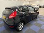 Ford Fiesta 1.4 Trend / NIEUWE APK / MULTIEMEDIA-NAVI / RIJDT SCHALEKELT GOED