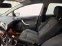 Ford Fiesta 1.4 Trend / NIEUWE APK / MULTIEMEDIA-NAVI / RIJDT SCHALEKELT GOED