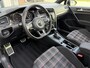 Volkswagen Golf 2.0 TSI GTI | Panoramadak | Xenon | Parkeer sensoren | Stoel verwarming |