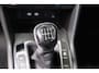 Volkswagen Tiguan 1.5 TSI Life - N.A.P. Airco, Cruise, Navi, PDC, Carplay, Trekhaak.