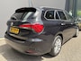 Fiat Tipo Stationwagon 1.6 16v Business Lusso Automaat Airco - Parkeersensor achter - Navigatie - Cruise control - Radio - Led verlichting - Licht metalen velgen 16 inch - Dakrails - Elektrische ramen - Mistlampen - Radio - Stuur multifunctioneel - Extra getint glas achter - Bluetooth