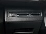Peugeot 3008 SUV Allure 130pk Automaat | Navigatie | Achteruitrijcamera | Climate Control | Cruise Control | Parkeersensoren v+a | Keyless | Dodehoeksensor | Draadloze telefoonlader | Elektrisch inklapbare spiegels | Armsteun | Apple Carplay / Android Auto | Bluetooth | Donker getint glas | 18" lichtmetalen velgen |