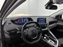 Peugeot 3008 SUV Allure 130pk Automaat | Navigatie | Achteruitrijcamera | Climate Control | Cruise Control | Parkeersensoren v+a | Keyless | Dodehoeksensor | Draadloze telefoonlader | Elektrisch inklapbare spiegels | Armsteun | Apple Carplay / Android Auto | Bluetooth | Donker getint glas | 18" lichtmetalen velgen |