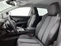 Peugeot 3008 SUV Allure 130pk Automaat | Navigatie | Achteruitrijcamera | Climate Control | Cruise Control | Parkeersensoren v+a | Keyless | Dodehoeksensor | Draadloze telefoonlader | Elektrisch inklapbare spiegels | Armsteun | Apple Carplay / Android Auto | Bluetooth | Donker getint glas | 18" lichtmetalen velgen |