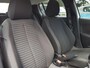 Peugeot 208 1.2 Active 75pk Navigatie | Apple Carplay & Android Auto | AIRCO | Cruise control | Bluetooth bellen & muziekstreaming | LM-velgen zwart | USB-poort